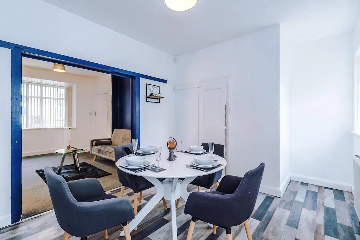 فيلا Charming 2-Bed House, Sleeps 6, Pet Friendly Elland المملكة المتحدة