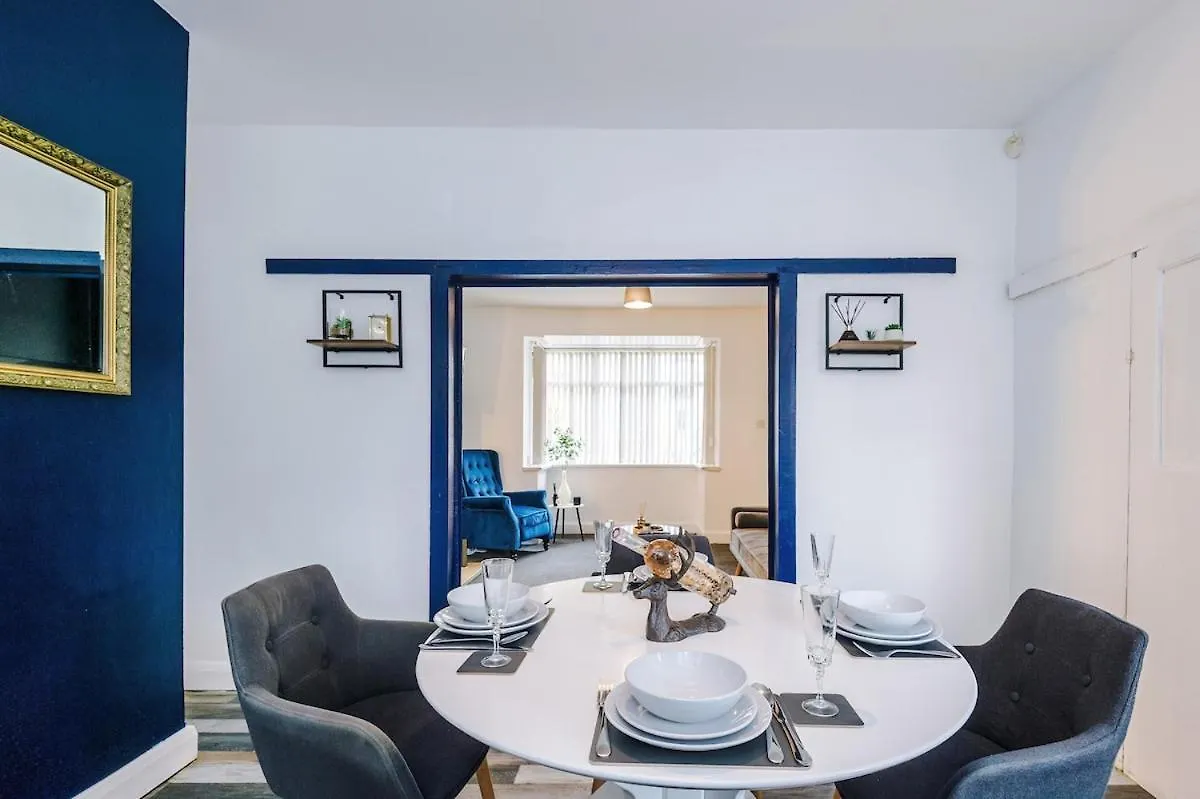 فيلا Charming 2-Bed House, Sleeps 6, Pet Friendly Elland